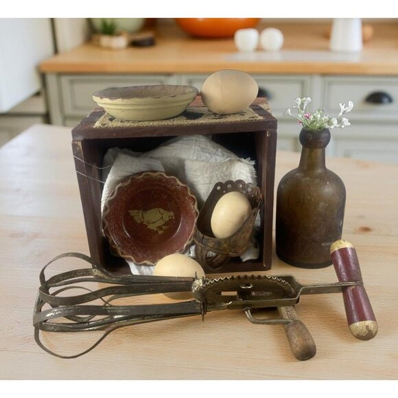 Rustic Farmhouse Kitchen Decor Bundle – Primitive Egg Beater, Apothecary Bottle, - Picture 5 of 12